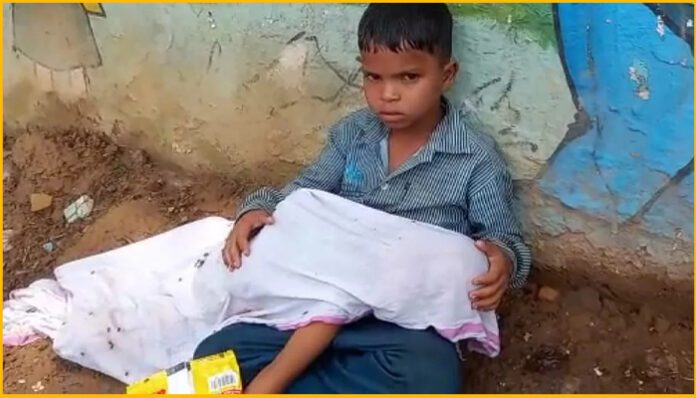 8 year old boy in Madhya Pradesh