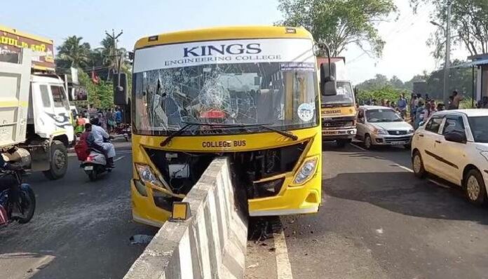 college bus accident kundrathur